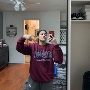 Meet your Posher, Vivian